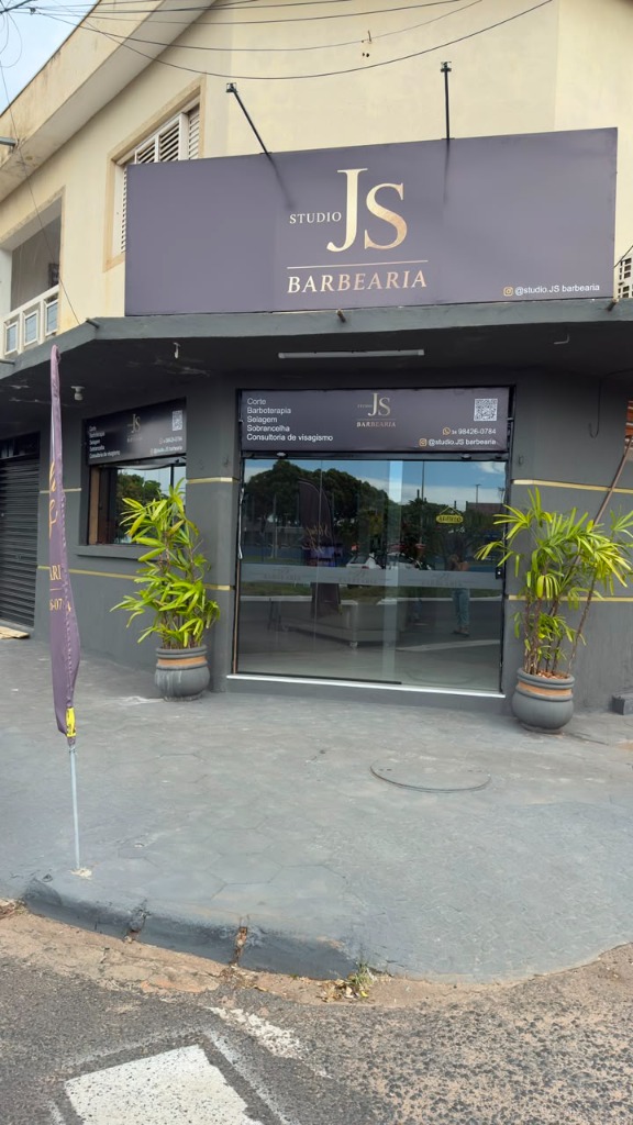 Studio JS Barbearia — fachada